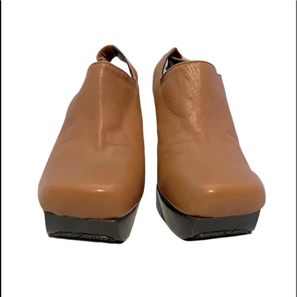 Rich Caramel Sexy Slingback Platform Pumps by Robert Clergerie of Paris Size 9.5